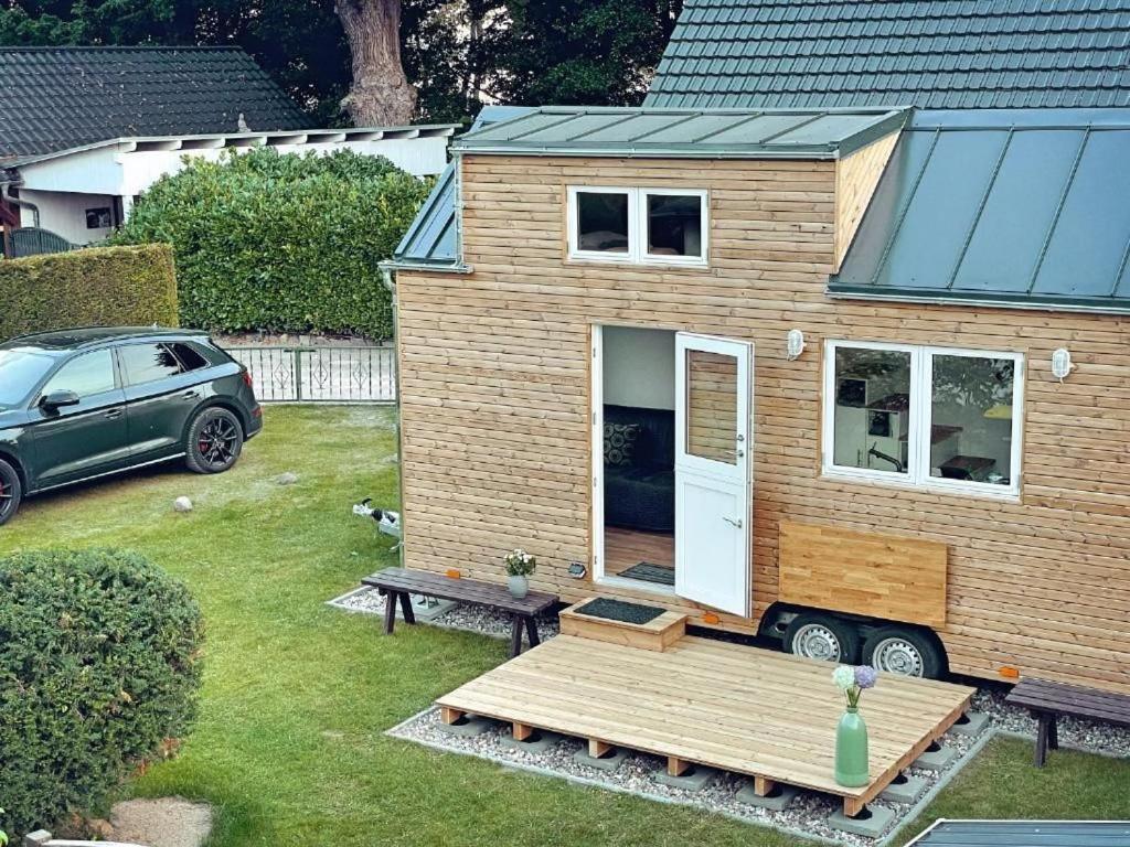 Tiny House Fleesensee Mit Eigenem Garten Und Nur Wenige Meter Vom Seeufer Goehren-Lebbin Ngoại thất bức ảnh